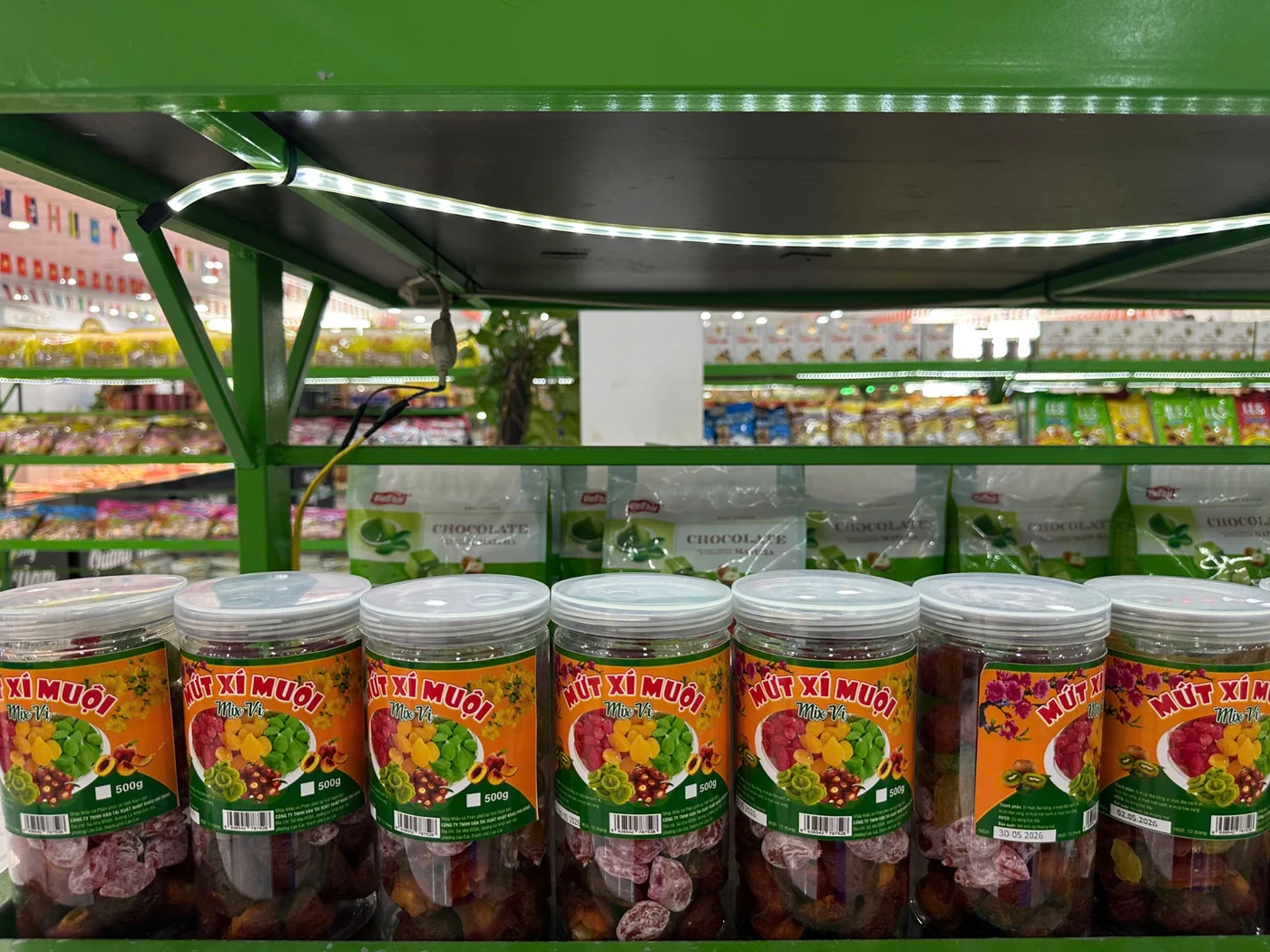 Mứt xí muối mix vị tại Quốc Bảo