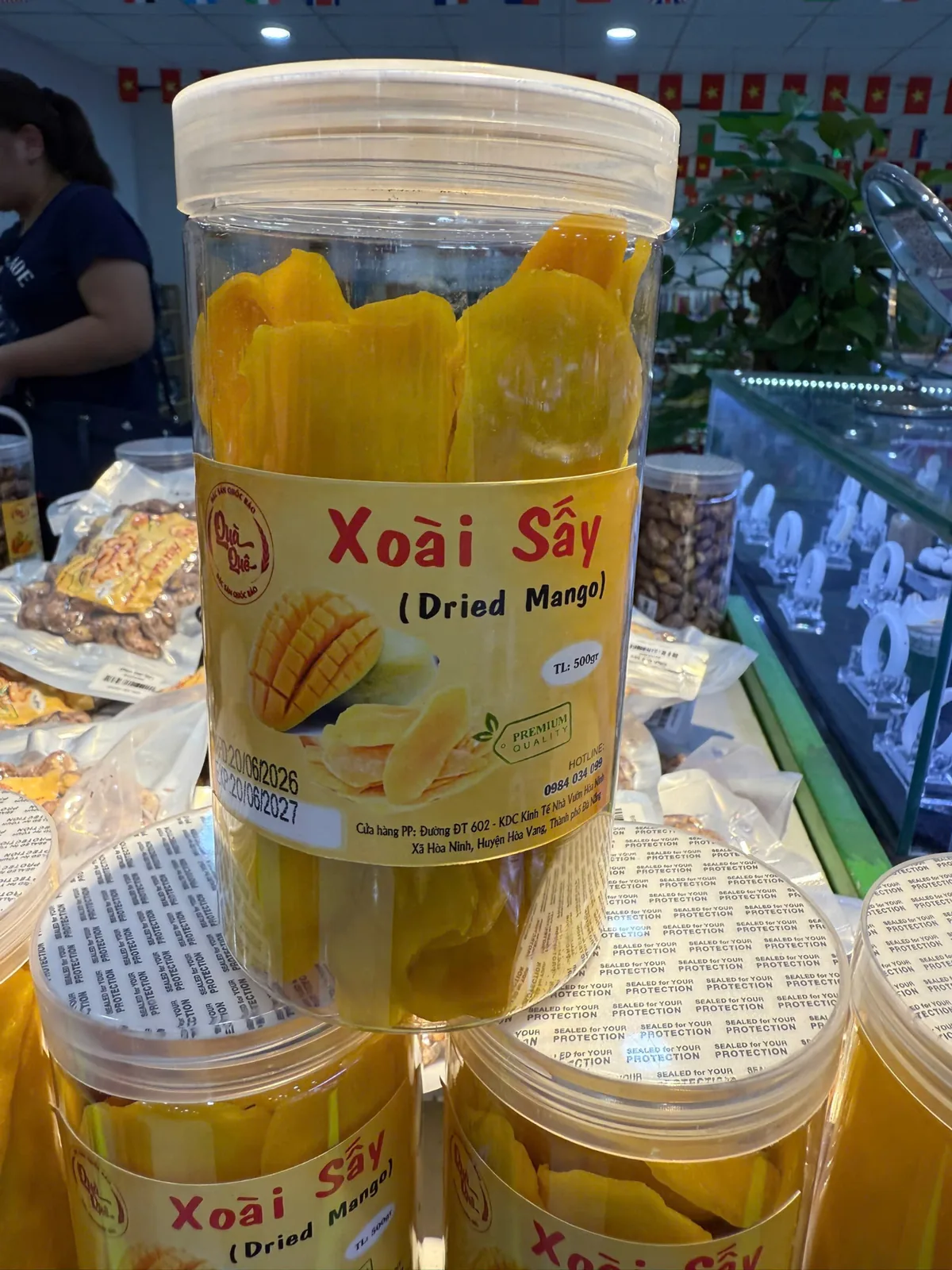Xoài sấy Quốc Bảo